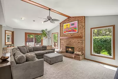 709 Snowmass Drive, Rochester Hills, MI 48309 - Photo 9