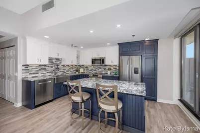 118 Campau Circle NW, Grand Rapids, MI 49503 - Photo 15
