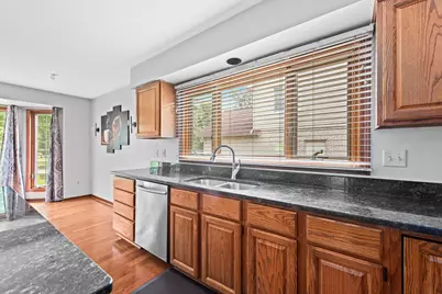 4877 Davis Court, Troy, MI 48085 - Photo 5