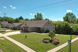 2961 Bristol Ave NW, Walker, MI 49544 - Photo 3