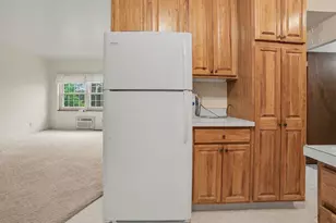 1249 Lakeshore Dr, Muskegon, MI 49441 - Photo 13