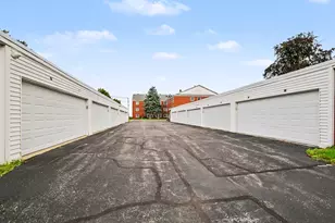 1249 Lakeshore Dr, Muskegon, MI 49441 - Photo 7