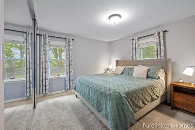 9088 Summit Avenue NE, Rockford, MI 49341 - Photo 9