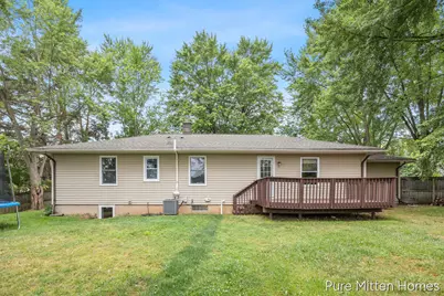 9088 Summit Avenue NE, Rockford, MI 49341 - Photo 19