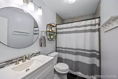 9088 Summit Avenue NE, Rockford, MI 49341 - Photo 11
