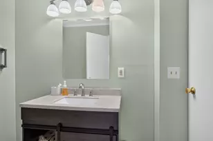 1040 Echo Beach Dr, Jackson, MI 49203 - Photo 13