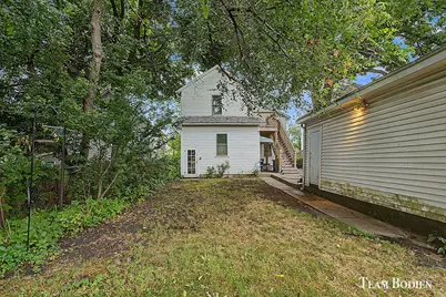 581 Harlan Avenue NE, Grand Rapids, MI 49503 - Photo 11