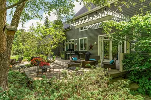 2529 Thornapple Dr, Ann Arbor, MI 48103 - Photo 9
