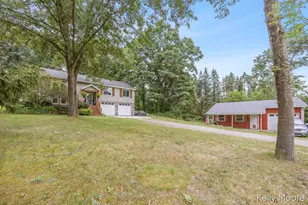 11856 Berridge Rd, Greenville, MI 48838 - Photo 1