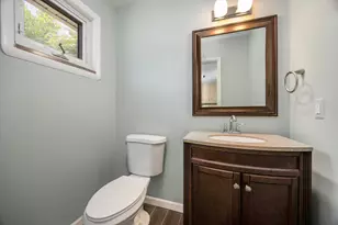 4790 Belzair Dr, Troy, MI 48085 - Photo 13