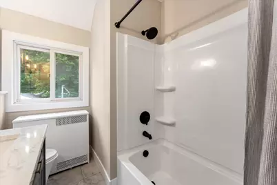 2630 Oakwood Avenue NE, Grand Rapids, MI 49505 - Photo 21