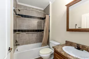5728 KINGSLEY DR, Rockford, MI 49341 - Photo 13
