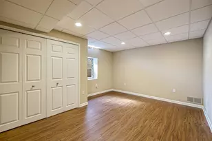 6221 Textile Rd, Ypsilanti, MI 48197 - Photo 53
