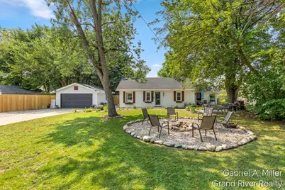 2309 Dalton Avenue SW, Wyoming, MI 49519 - Photo 1