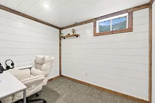 70501 Miller Rd, Sturgis, MI 49091 - Photo 21