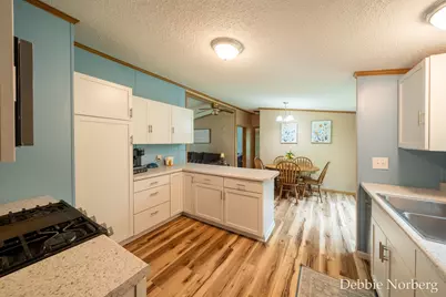 2122 Maple Lane, Hastings, MI 49058 - Photo 15