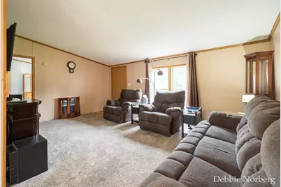 2122 Maple Lane, Hastings, MI 49058 - Photo 7