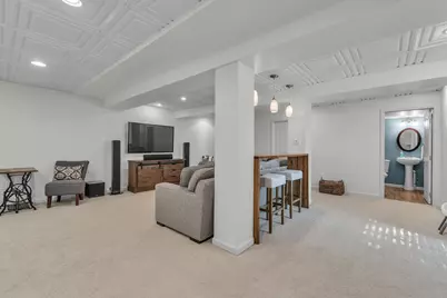 2069 Fountain Park, Keego Harbor, MI 48320 - Photo 37