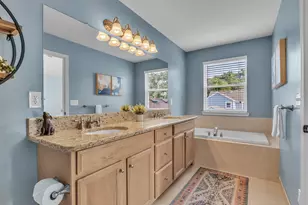 2069 Fountain Park, Keego Harbor, MI 48320 - Photo 25