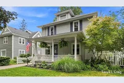 612 Greenwood Avenue SE, East Grand Rapids, MI 49506 - Photo 1