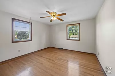 5434 Edgelawn Drive SE, Kentwood, MI 49508 - Photo 15