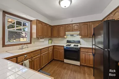 5434 Edgelawn Drive SE, Kentwood, MI 49508 - Photo 7