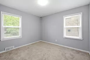 18990 Hamburg St, Detroit, MI 48205 - Photo 9
