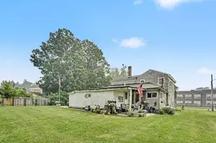 625 Oak St, Paw Paw, MI 49079 - Photo 33