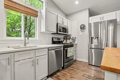 600 Bradford Place NE, Grand Rapids, MI 49525 - Photo 9