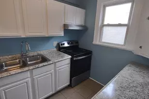 703 W Michigan Ave, Ypsilanti, MI 48197 - Photo 9