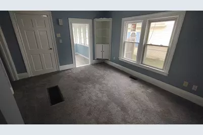 703 W Michigan Avenue, Ypsilanti, MI 48197 - Photo 5