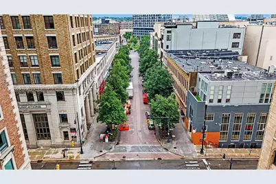 65 Monroe Center Street NW #100, Grand Rapids, MI 49503 - Photo 3
