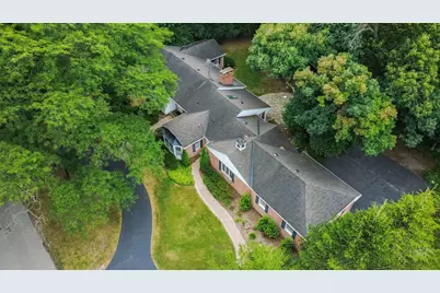 3903 Oakhills Drive, Bloomfield Hills, MI 48301 - Photo 41