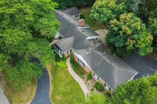 3903 Oakhills Dr, Bloomfield Hills, MI 48301 - Photo 41