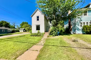 46 Byron St, Battle Creek, MI 49017 - Photo 3