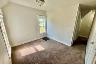 46 Byron St, Battle Creek, MI 49017 - Photo 11