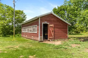 1548 N Loomis Rd, Mount Pleasant, MI 48858 - Photo 29