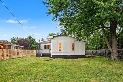110 Sycamore Street E, Three Oaks, MI 49128 - Photo 21