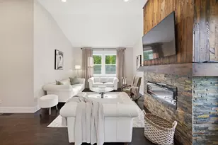 110 Sycamore St E, Three Oaks, MI 49128 - Photo 9