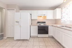 7422 Meadow Ln, Ypsilanti, MI 48197 - Photo 11