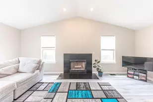 7422 Meadow Ln, Ypsilanti, MI 48197 - Photo 9