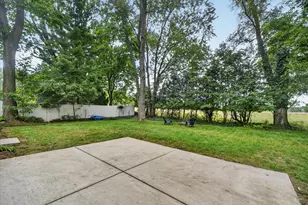 812 Forest St, Marshall, MI 49068 - Photo 31
