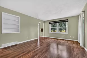 812 Forest St, Marshall, MI 49068 - Photo 9