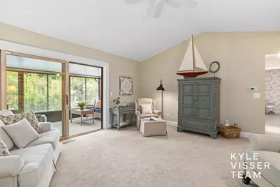3042 Kay Drive SE, Grand Rapids, MI 49508 - Photo 11