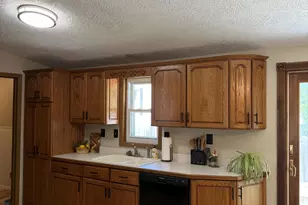 221 S Madison St, Adrian, MI 49221 - Photo 7