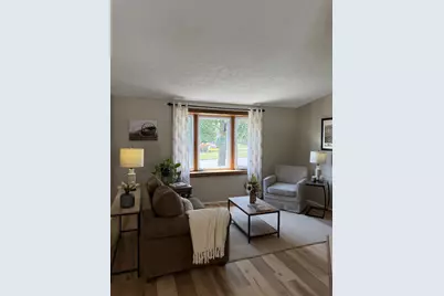 221 S Madison Street, Adrian, MI 49221 - Photo 5