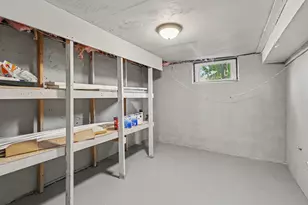 631 3 Mile Rd NE, Grand Rapids, MI 49505 - Photo 31