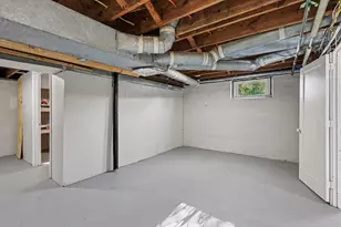631 3 Mile Rd NE, Grand Rapids, MI 49505 - Photo 29
