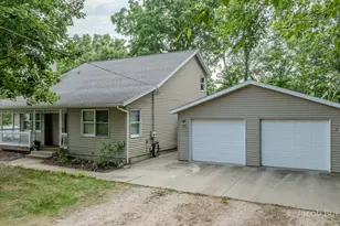 6477 Usborne Rd, Freeport, MI 49325 - Photo 3