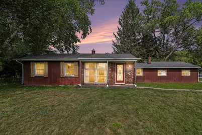 2637 Lucerne Drive, Jackson, MI 49201 - Photo 1